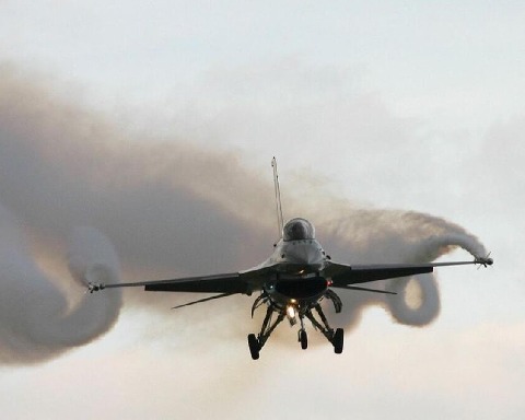 F-15飛機拼圖截圖3