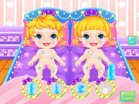 双胞胎宝宝洗澡游戏截图4