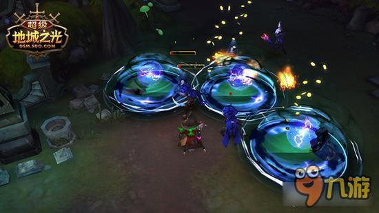 变身+跨服！《超级地城之光》嗨萌战火不能停