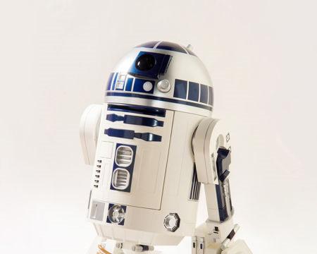 《星球大戰(zhàn)》推出R2-D2等身大冰箱 并且可投影可移動