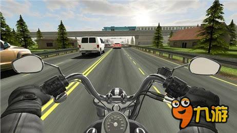 以摩托为主的竞速游戏《公路骑手》登陆iOS