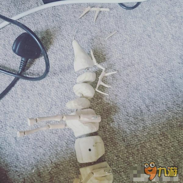 玩转“地狱边境式”黑白剪影风,手工制作的潜行解谜游戏《麋鹿》惊艳曝光!