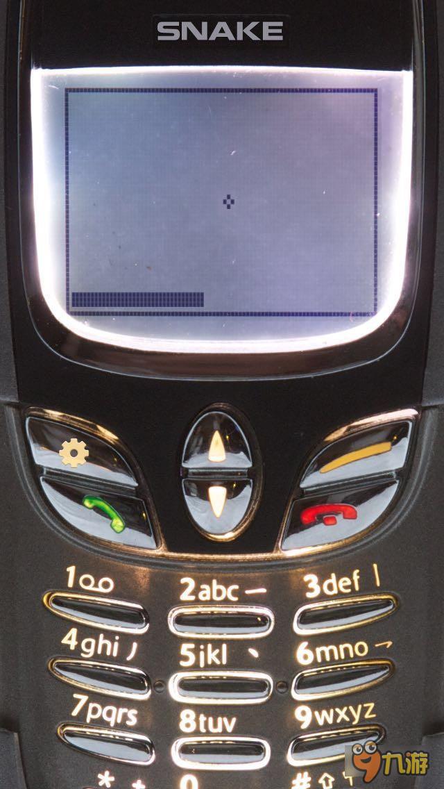 Snake '97，经典游戏再现，贪吃蛇和诺基亚更配哦 | App+1