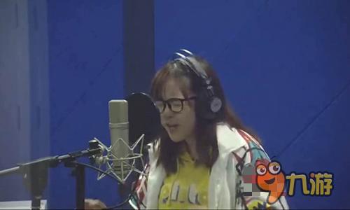 《超级女声》官方手游角色配音直播 萌翻耳朵