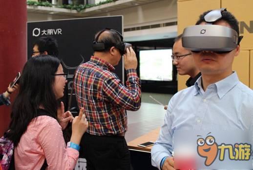 ELLEMEN 创想家盛典：大朋VR一体机强势抢眼球