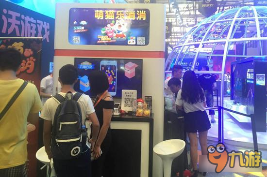萌猫力压萌妹《萌猫乐消消》CJ展台引围观