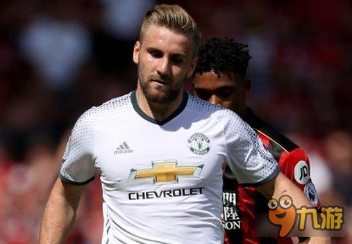 英超首轮竟然如此激烈，伊布誓要称霸英超？